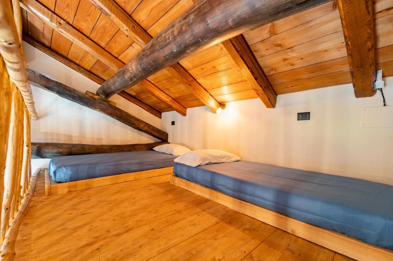 Country House Le Gaie Allegre Villar San Costanzo ภายนอก รูปภาพ