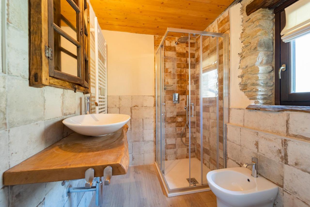 Country House Le Gaie Allegre Villar San Costanzo ภายนอก รูปภาพ